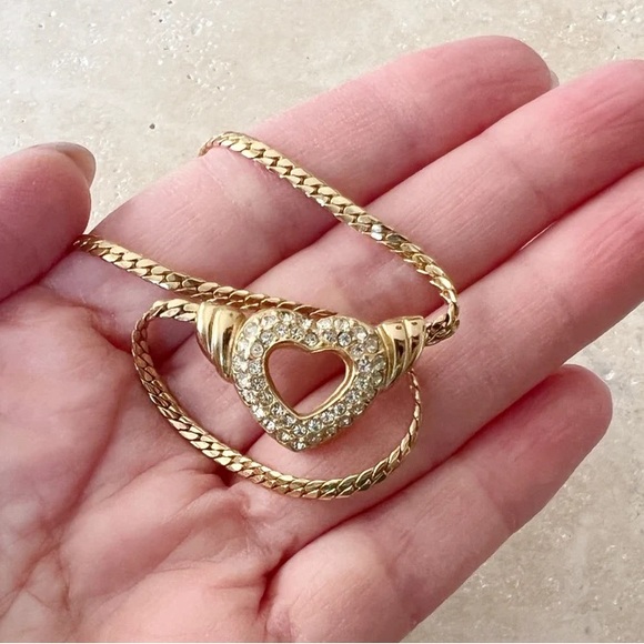 🤍 Vintage CHRISTIAN DIOR Heart Necklace - Picture 5 of 6